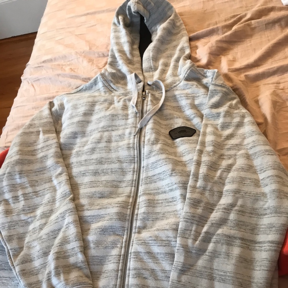 Van’s sweatshirt